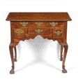 Early Queen Anne dressing table, Boston 1725-40