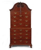 Newport chest-on-chest